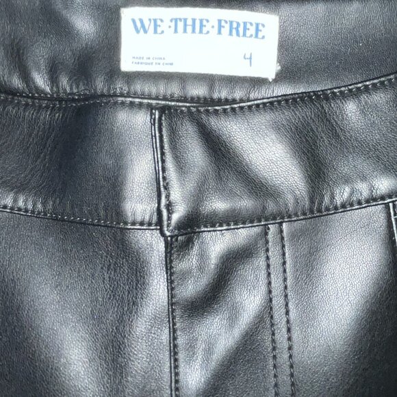WE THE FREE UPTOWN BLACK VEGAN LEATHER HIGH RISE SLIM FLARE PANTS TROUSERS EUC 4 - Picture 9 of 14